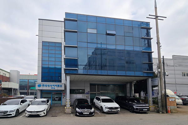 인성다이아몬드 공장 전경